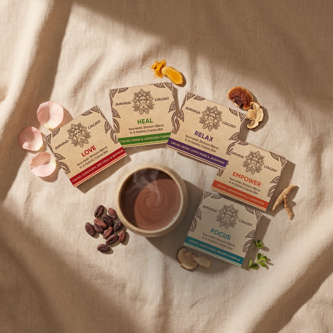 Amma Bars – Indiase ceremoniële cacao met ayurvedische adaptogenen, ashwagandha, lion’s mane en brahmi. Koffievrij, rijk aan magnesium, ideaal voor rituelen en ontspanning.